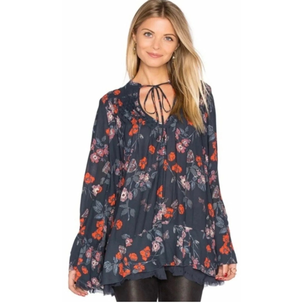 Free People Pebble Crepe So Fine Smocked Tunic Top M Bell Sleeve Boho Whimsy